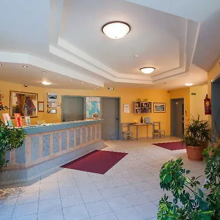 Olympia Hotel