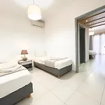 Olympia 3*