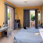 Olympia 3*