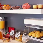 Olympia Hotel 3*