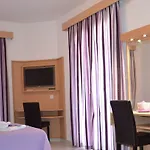 Olympia Hotel