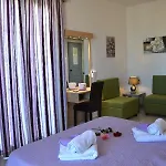 Olympia 3*