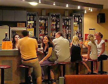 酒店 Olympia 罗希姆诺